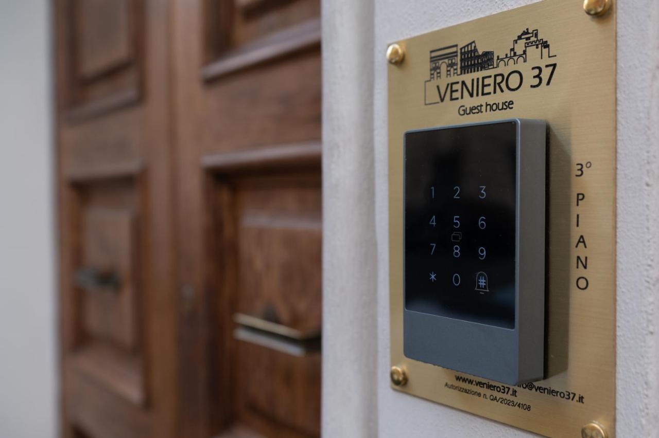 Veniero37 Guest House Rom Eksteriør billede
